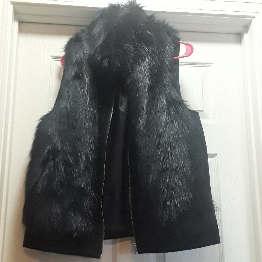 Winter Vest, new never worn